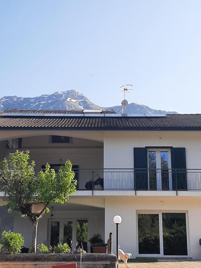 B&B La Casa Dei Nonni Assergi Exteriör bild