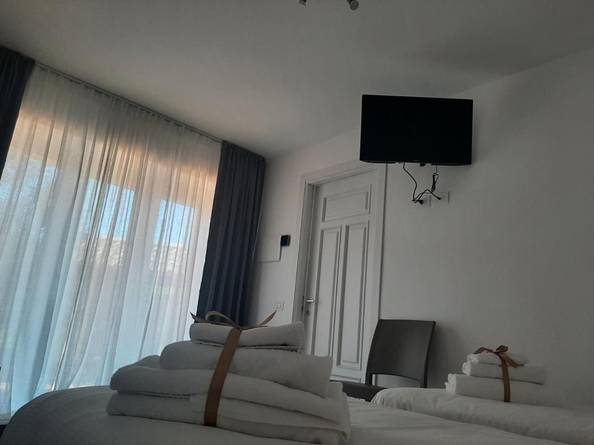 B&B La Casa Dei Nonni Assergi Exteriör bild