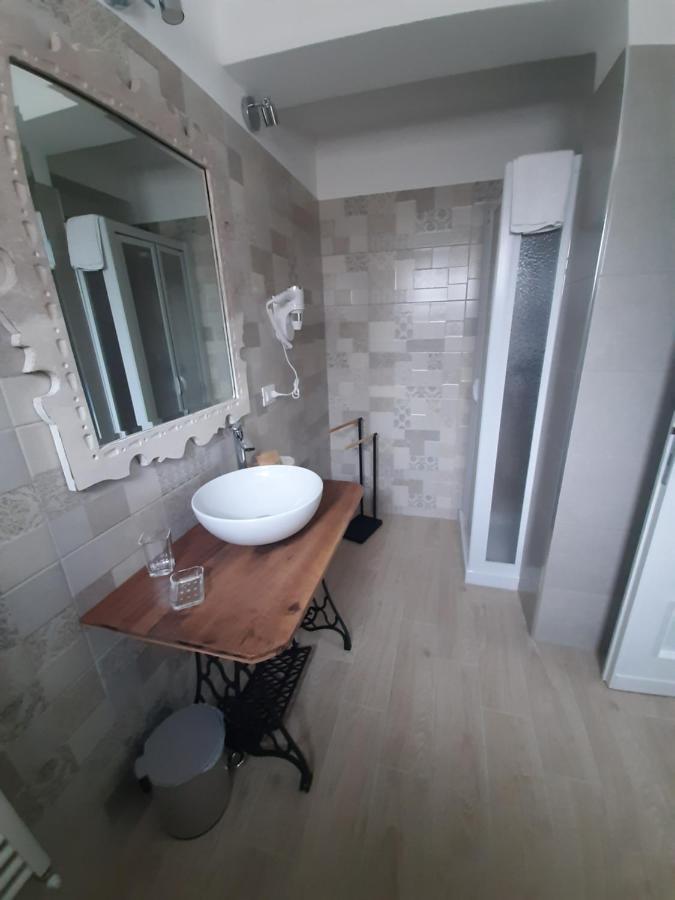 B&B La Casa Dei Nonni Assergi Exteriör bild